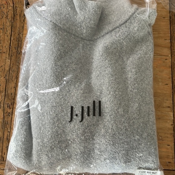 Nwt J. Jill Pure Jill Women’s Gray Mock Neck Side Tie Boucle Sweater Zinc MP/LP - Picture 15 of 16